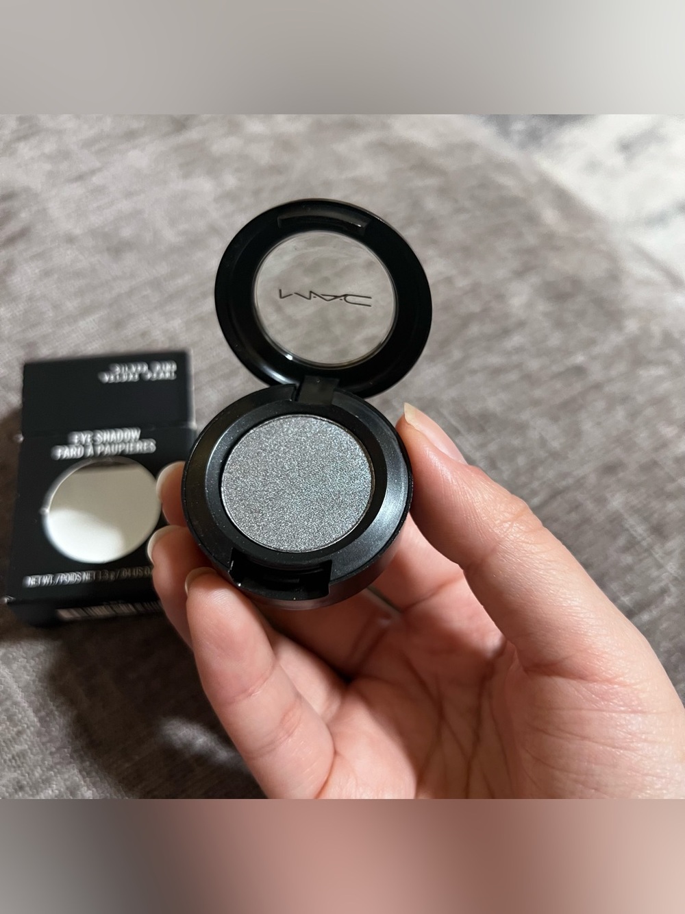 MAC SILVER RING EYESHADOW Veluxe Pearl NIB Discontinued HTF Rare New - Picture 4 of 9